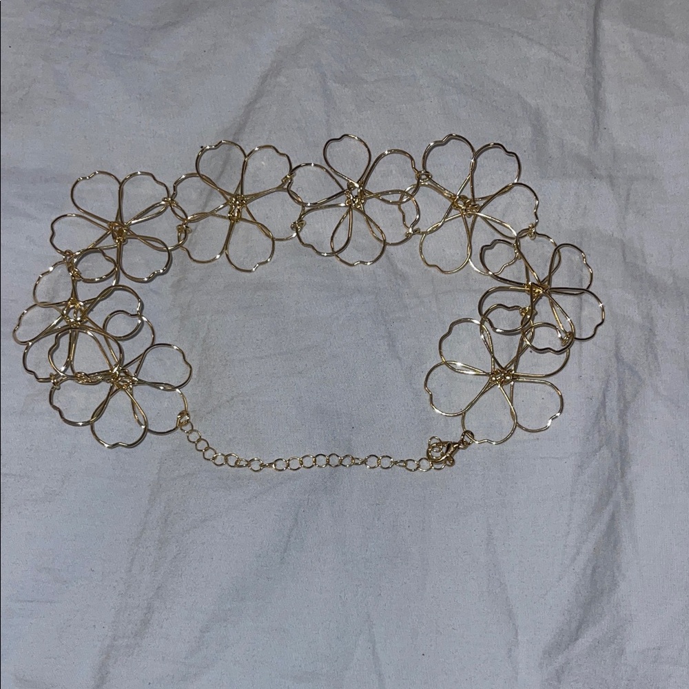 Gold Floral Chain Belt